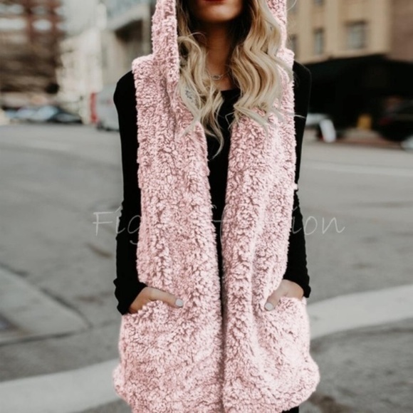Blush Teddy Sherpa Hooded Vest - Picture 3 of 4